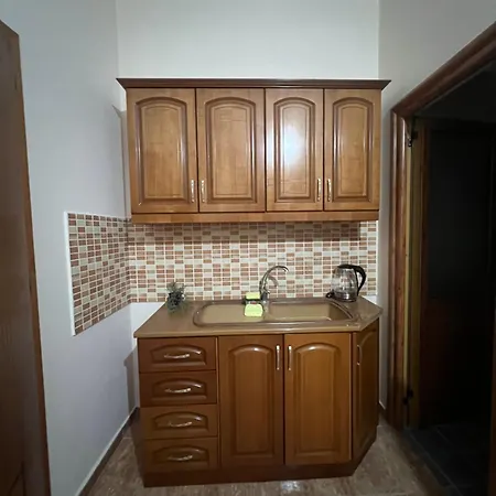 Andrea Apartment