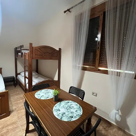 Andrea Apartment *